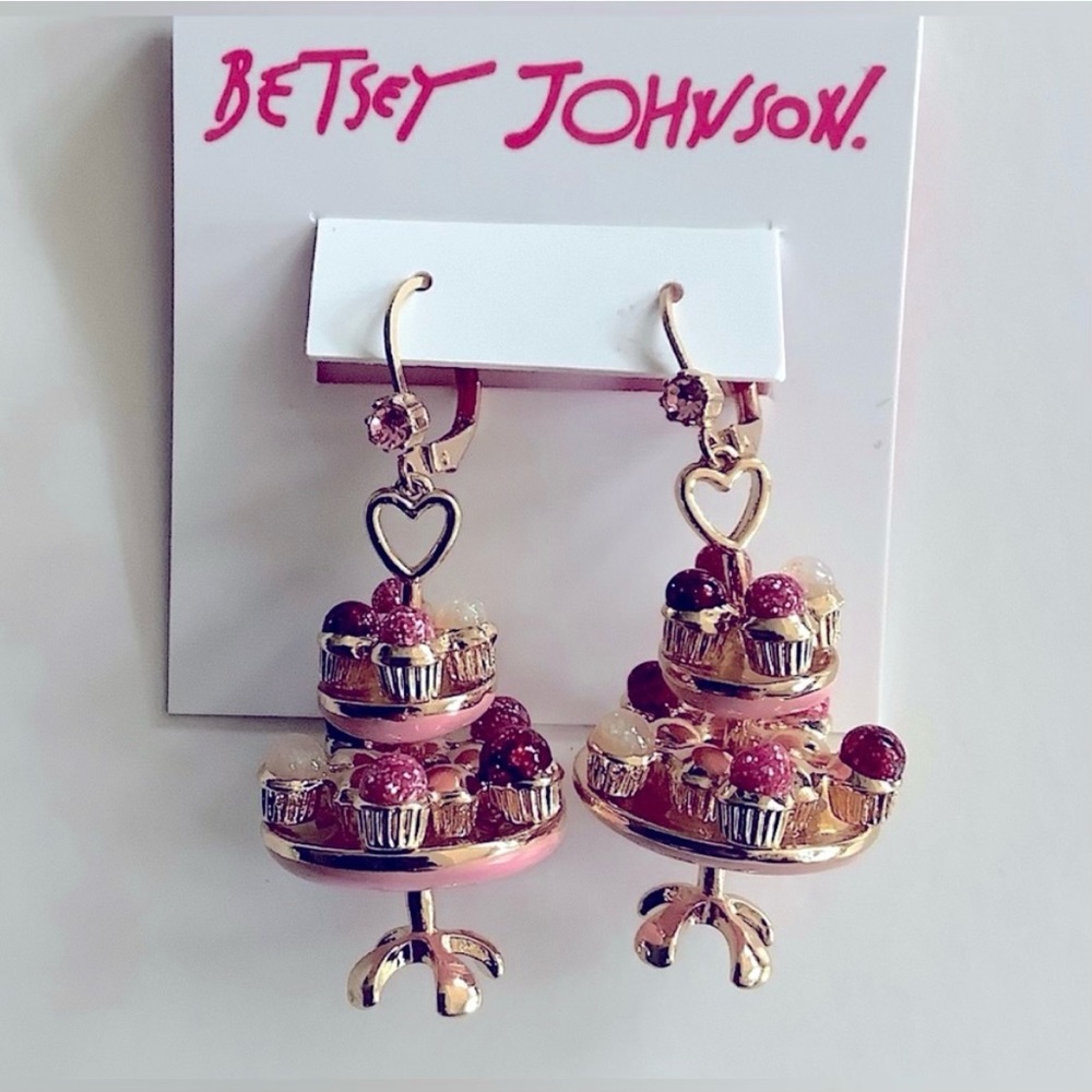 NEW Betsey Johnson Tiered Cupcake Stand Glittery Rhinestone Gold Color Earrings